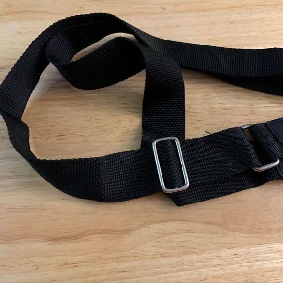 Targus Laptop Bag Replacement Strap Nylon Black & Silver Tone 56” - Picture 5 of 5